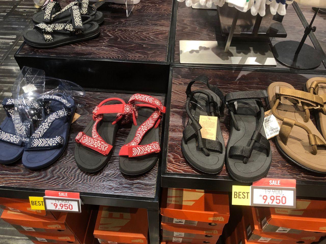 Hongdae SHOOPEN | Grab your favorite shoes with just ₩10,000