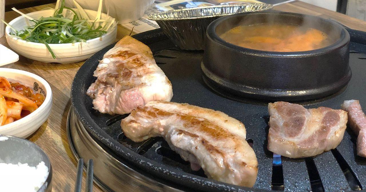 弘大无限量自助餐推荐，韩国美食攻略。