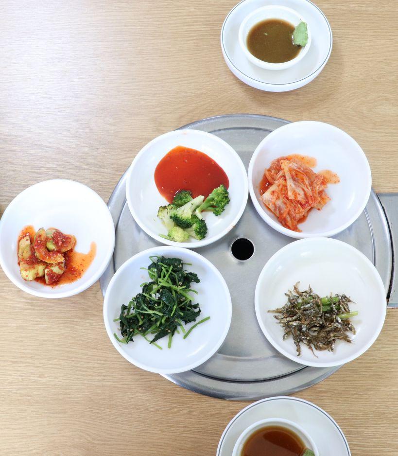 Gyeongbokgung Restaurant | Masan Agujjim, Deliciously steamed monkfish by Gyeongbokgung Palace