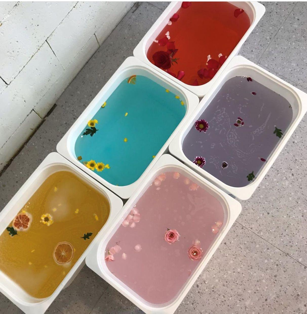 Hottest Cafes on Social Media in Korea! With an indoor beach or foot bath or photo studio!??