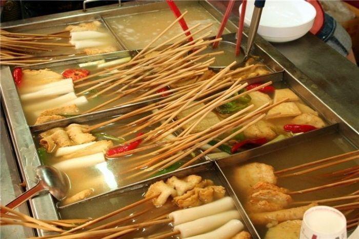 Walk the streets of Korea and grab small bites along the way! Tourist foods out, locals