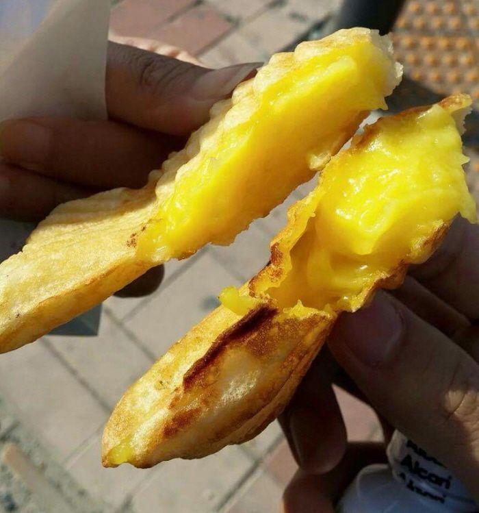 Walk the streets of Korea and grab small bites along the way! Tourist foods out, locals