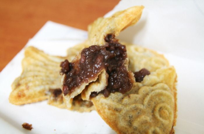 Walk the streets of Korea and grab small bites along the way! Tourist foods out, locals