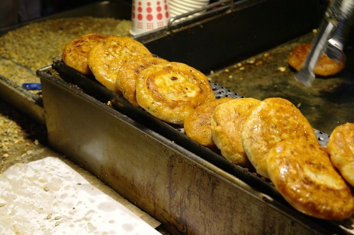 Walk the streets of Korea and grab small bites along the way! Tourist foods out, locals