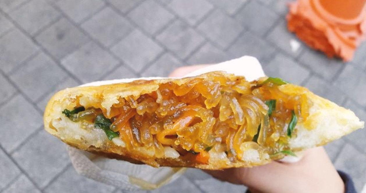 Bánh rán Hotteok Hàn Quốc