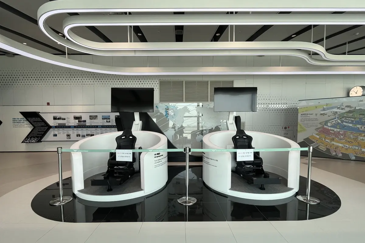 Observation deck at Incheon Airport Terminal 2 overlooking runway