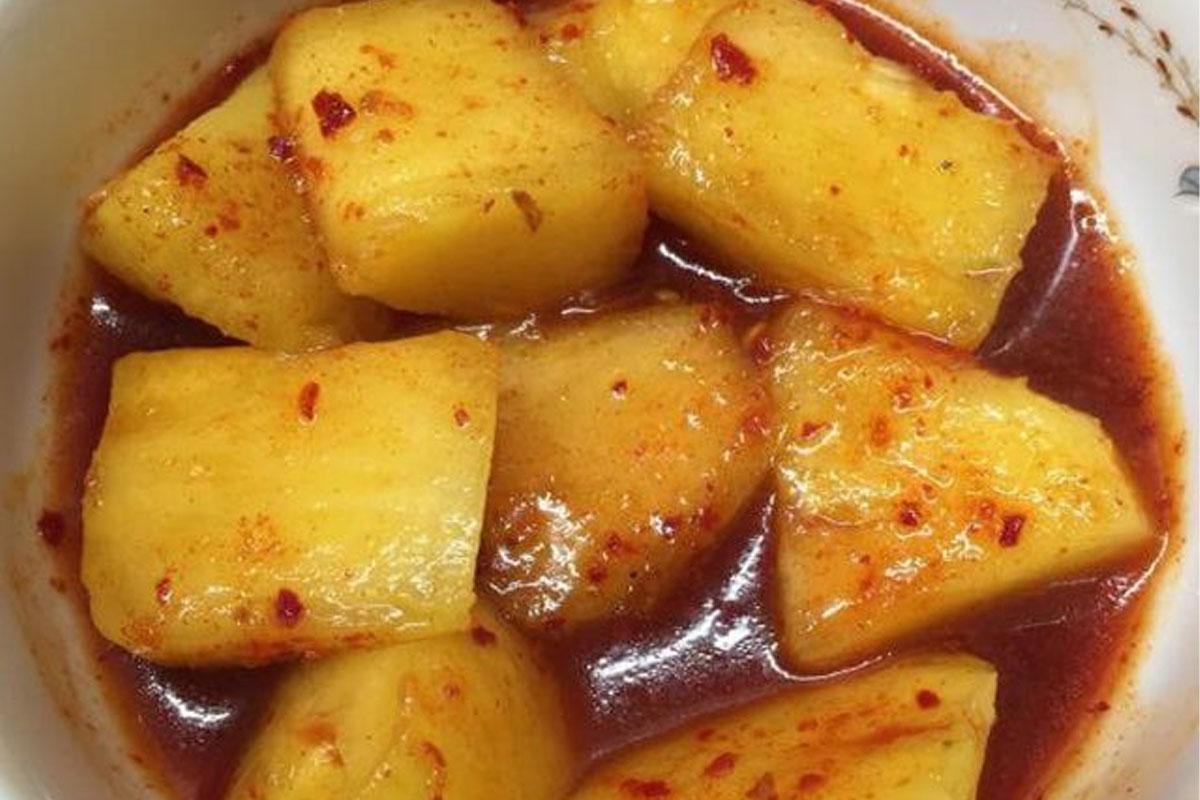 韓国、韓国料理、韓国グルメ、韓国文化、キムチ、カクテキ、白菜、にんにく、組み合わせ、食べ方、レシピ、種類、白キムチ、トンチミ、水キムチ