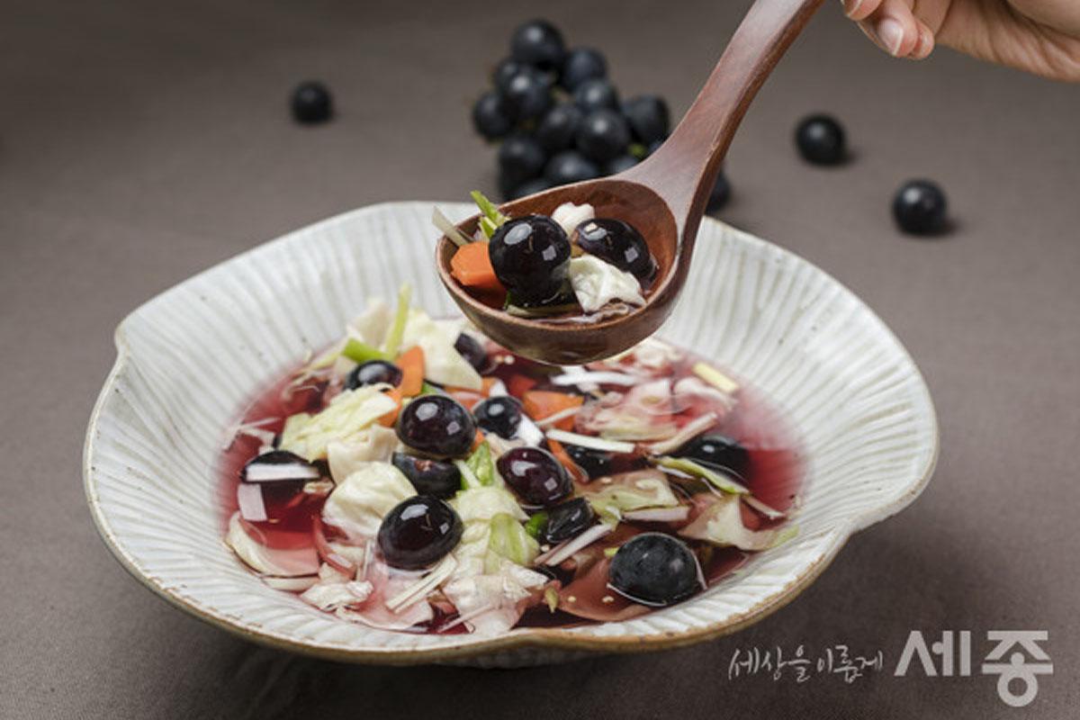 韓国、韓国料理、韓国グルメ、韓国文化、キムチ、カクテキ、白菜、にんにく、組み合わせ、食べ方、レシピ、種類、白キムチ、トンチミ、水キムチ