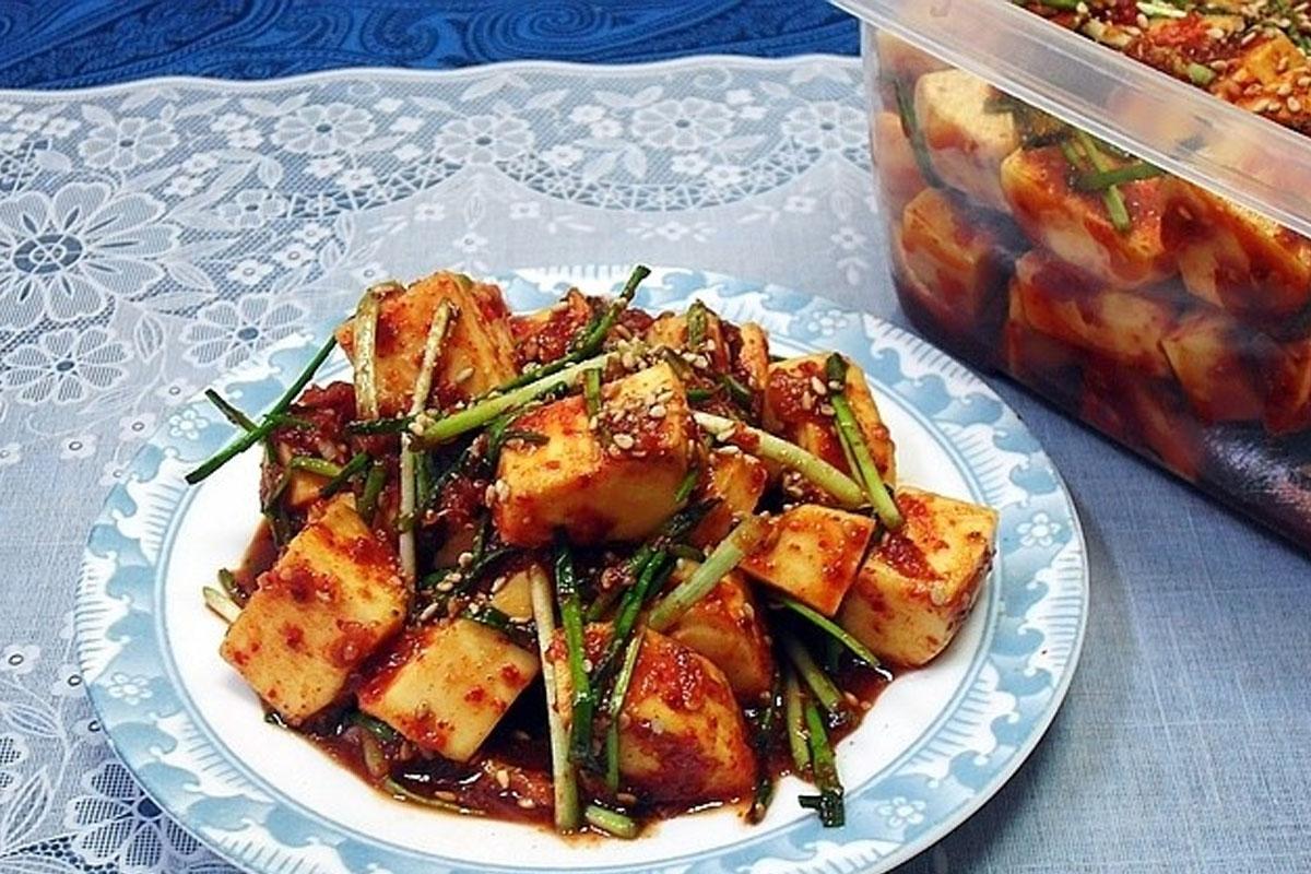 韓国、韓国料理、韓国グルメ、韓国文化、キムチ、カクテキ、白菜、にんにく、組み合わせ、食べ方、レシピ、種類、白キムチ、トンチミ、水キムチ