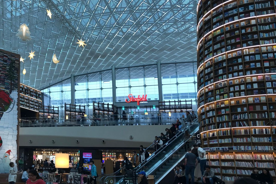 圖書館 打卡 星空圖書館