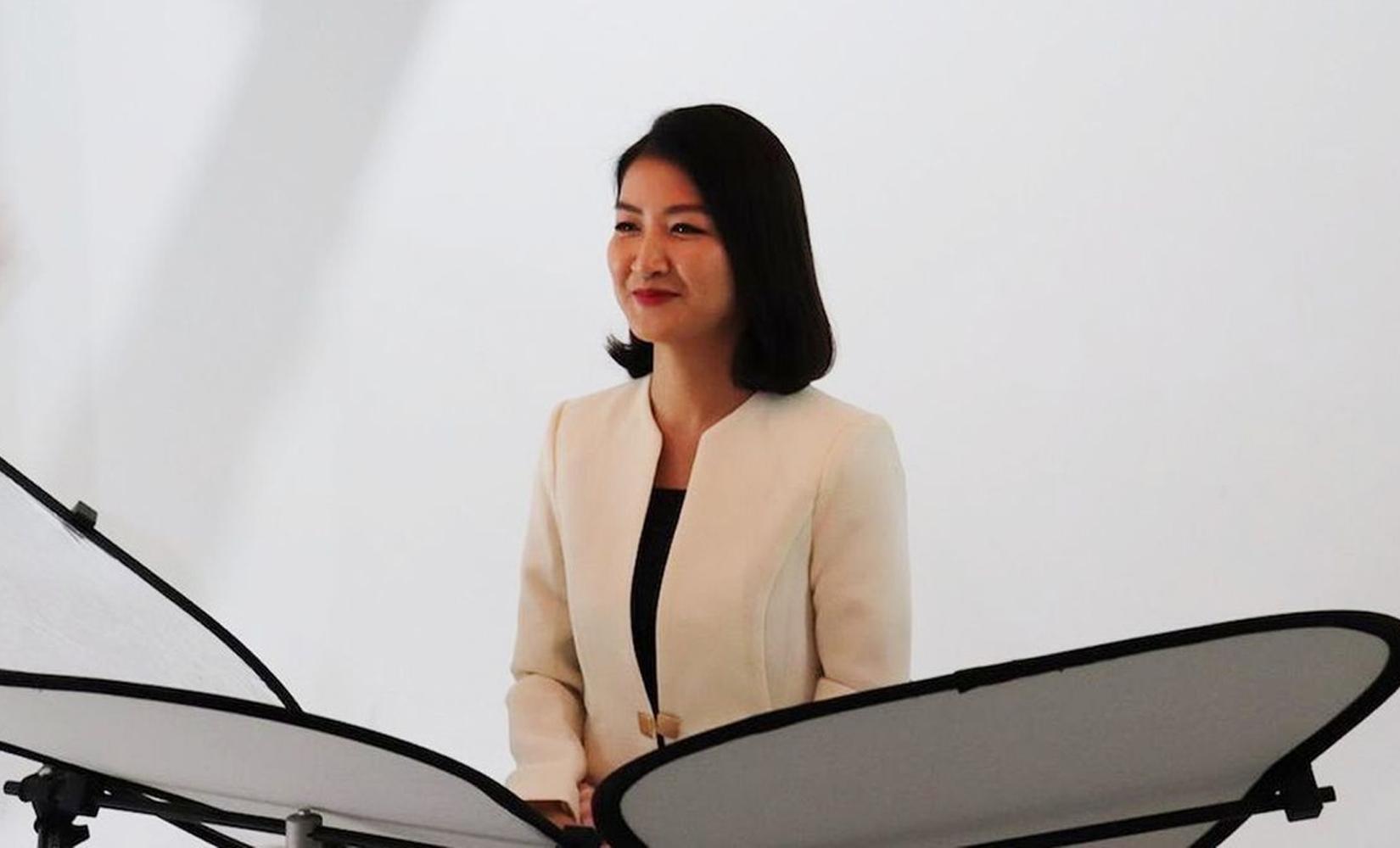 Chụp ảnh thẻ tự nhiên tại Woori Dongnae Photo Studio chi nhánh Jongno