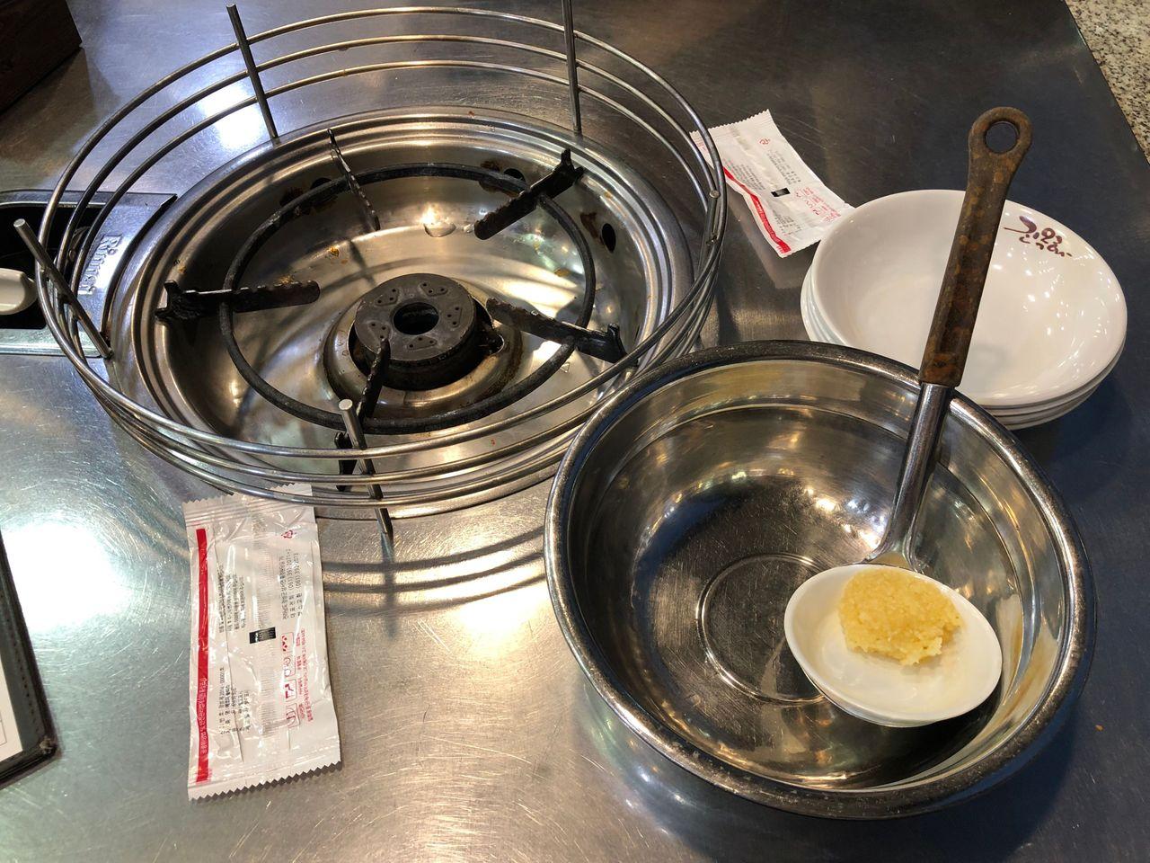 Honest review on Dongdaemun's most popular food "Jinokhwa Dakhanmari"!