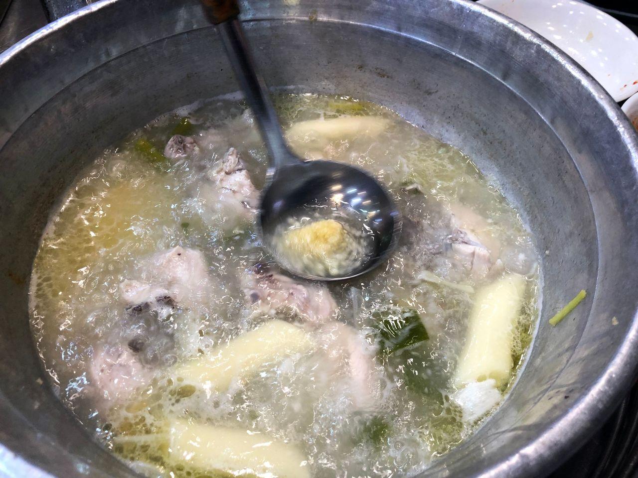 Honest review on Dongdaemun's most popular food "Jinokhwa Dakhanmari"!