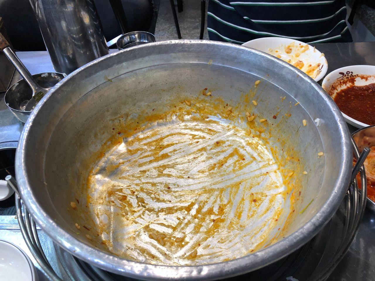 Honest review on Dongdaemun's most popular food "Jinokhwa Dakhanmari"!