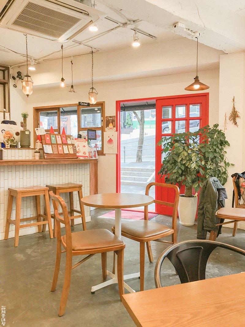 Famous Korean Bingsu Shops Try all these amazing bingsu stores and cool off in steaming Korean Summer!