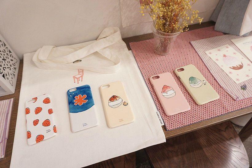 Famous Korean Bingsu Shops Try all these amazing bingsu stores and cool off in steaming Korean Summer!