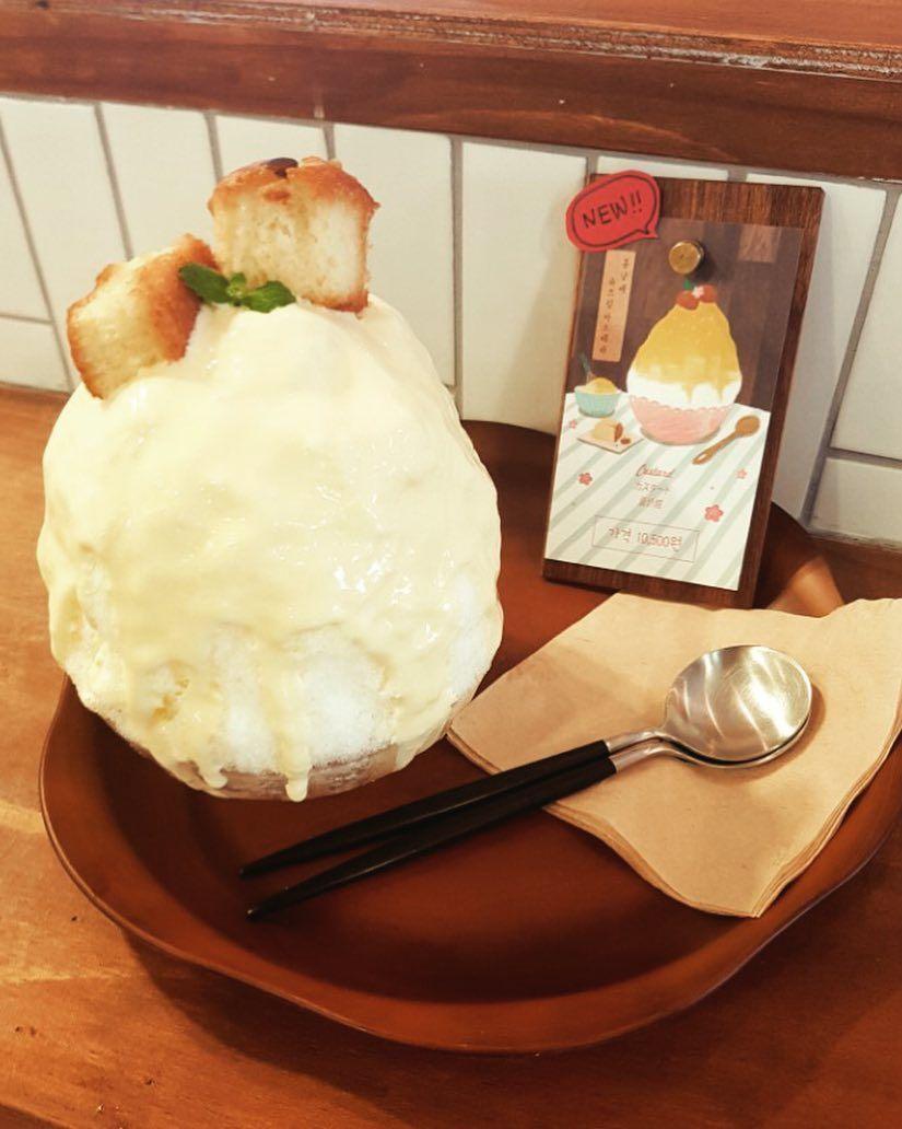 Famous Korean Bingsu Shops Try all these amazing bingsu stores and cool off in steaming Korean Summer!