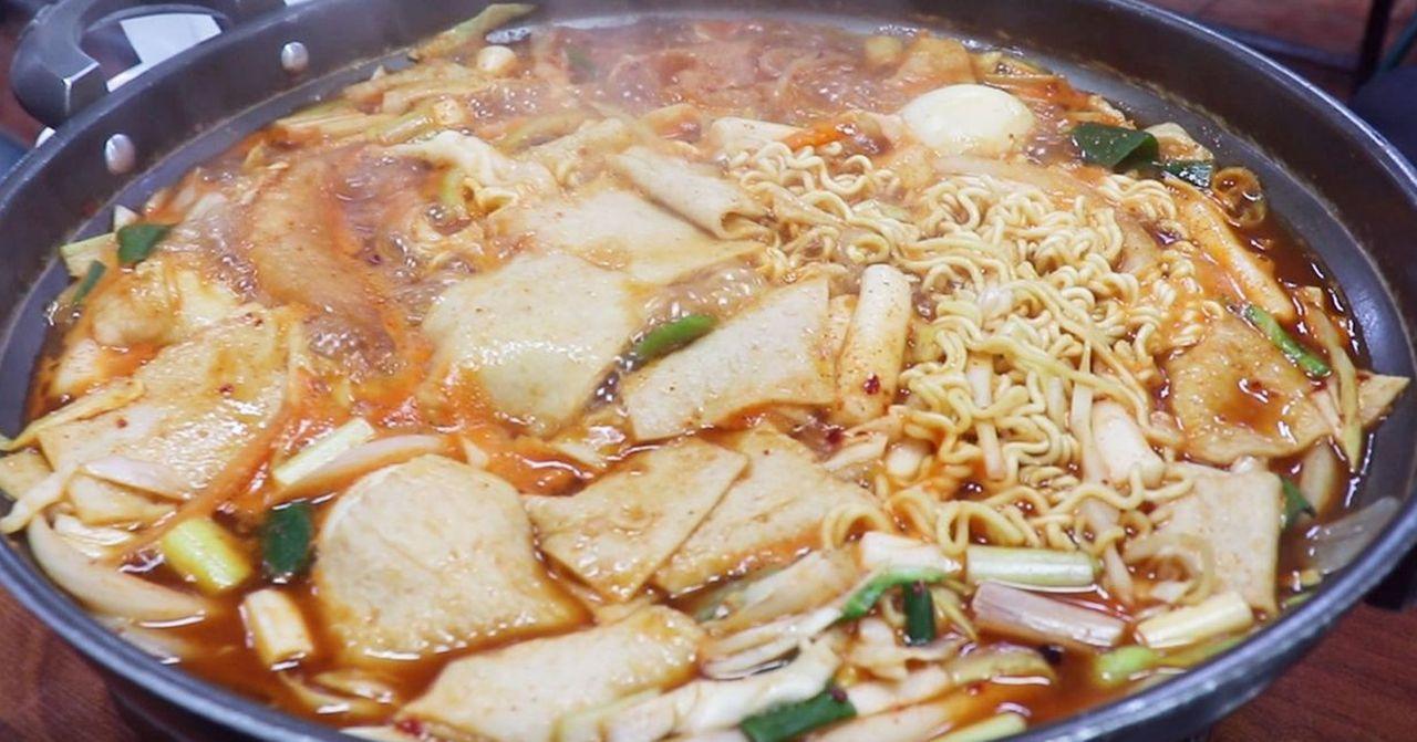 首爾美食｜馬福林辣炒年糕(小兒子店)