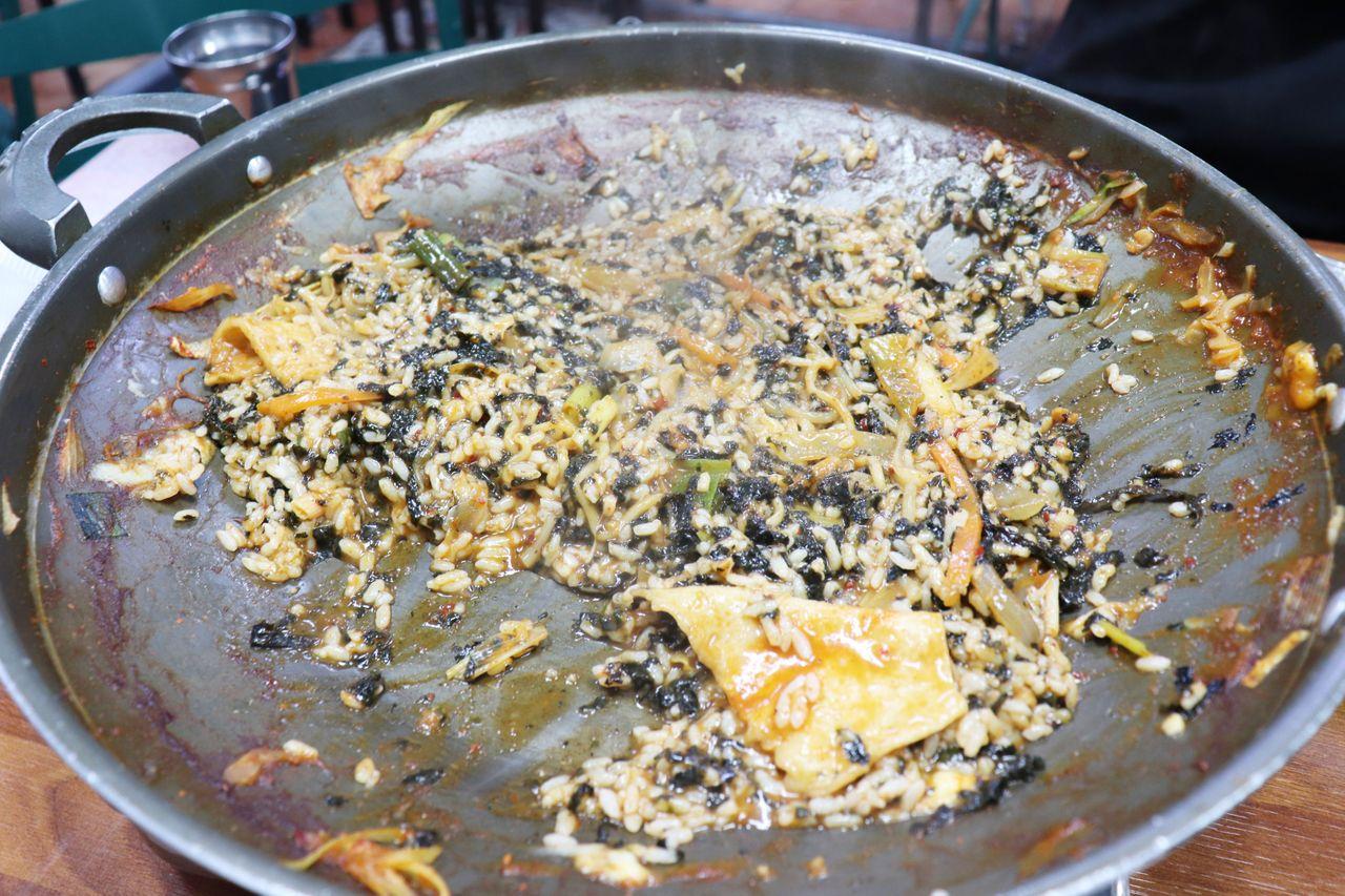 Seoul Must Eat | The most famous tteokbokki : Mabokrim Tteokbokki, Youngest Son