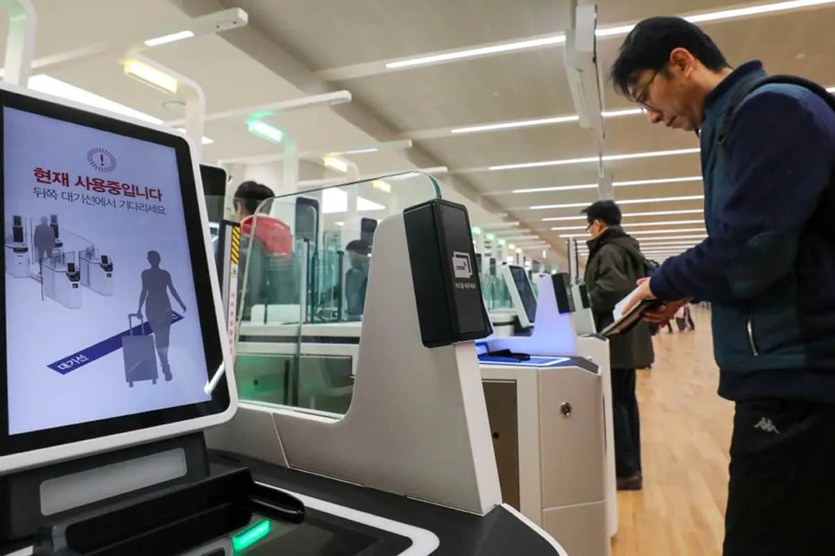 仁川空港のSeS自動ゲートと外国人入国審査エリア