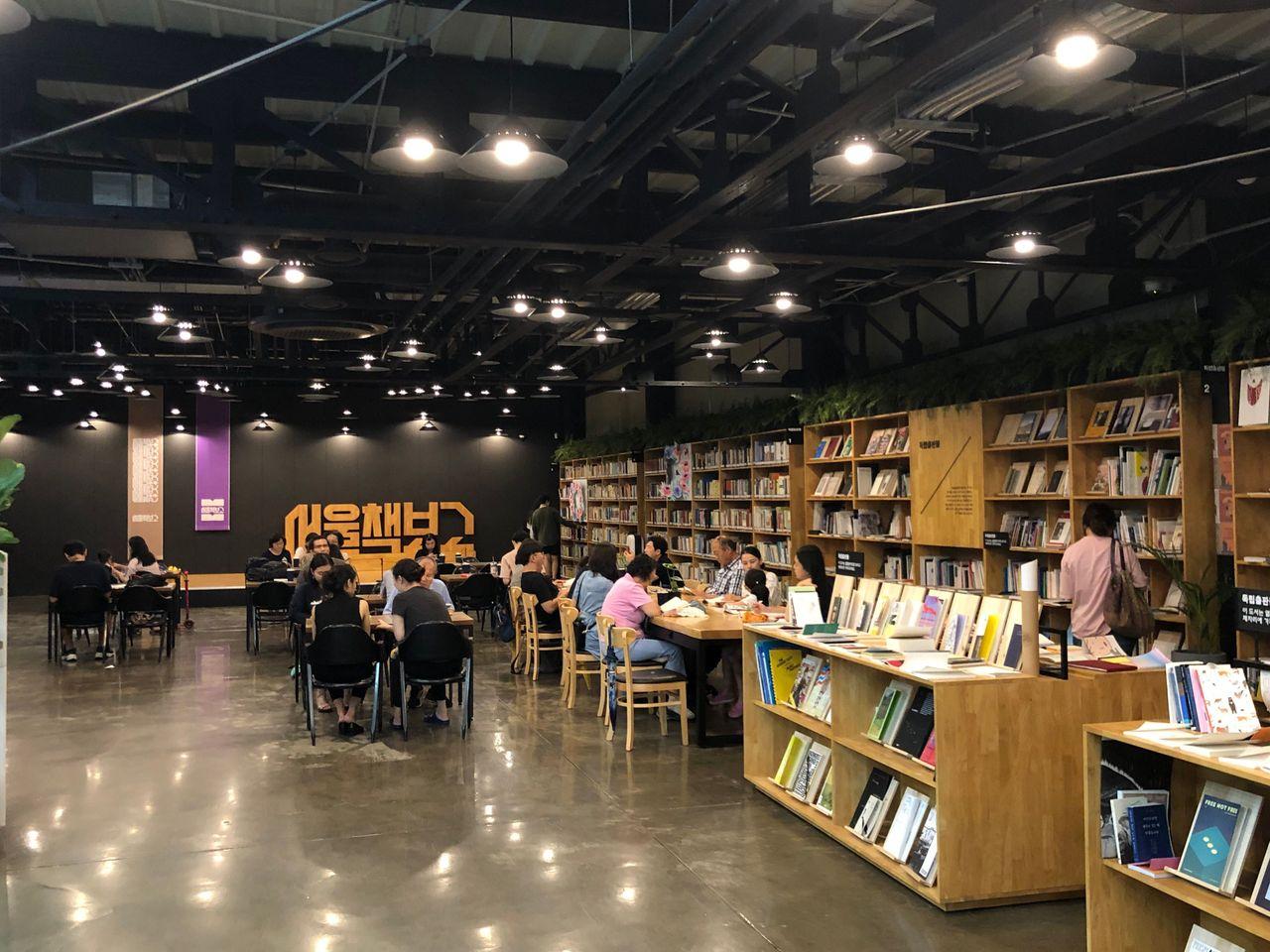 ソウル IU アイユ ホテルデルーナ ソウル名所 ソウルチャムシル チャムシル ソウルの新しい名所