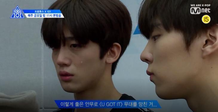 Produce X 101選秀節目現場拍攝，練習生進行節目錄製
