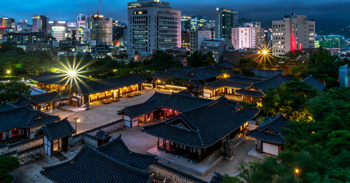 「南山韓屋村」常態夜間開放