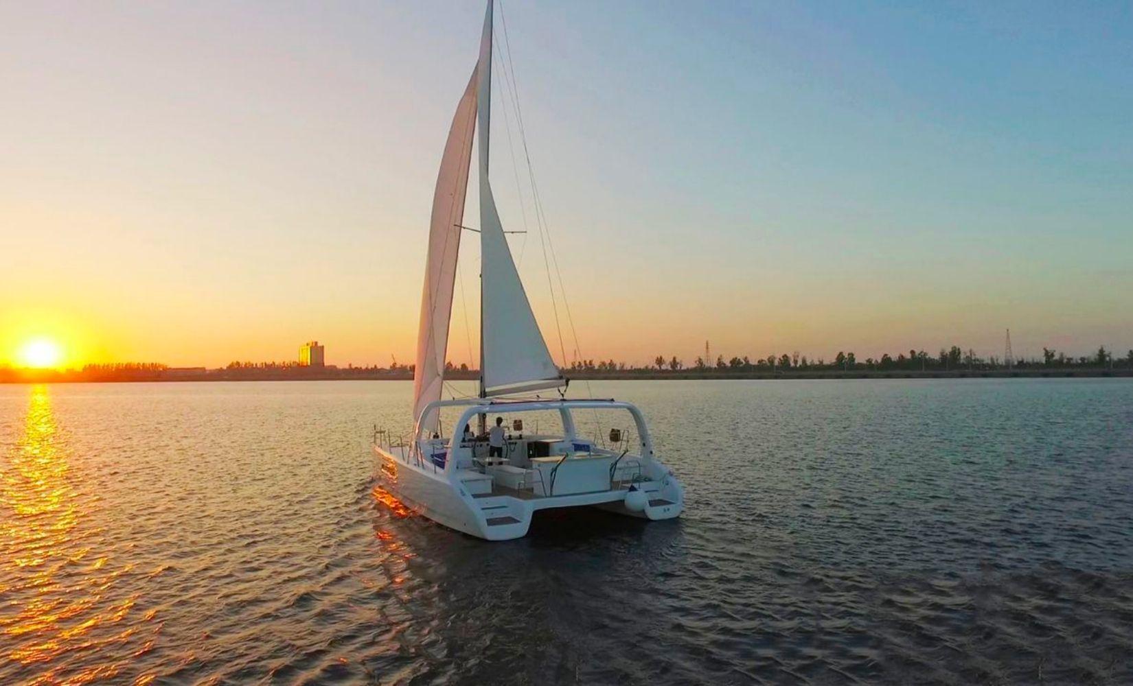 Trải nghiệm Du thuyền sông Hàn ngắm Đài phun nước cầu vồng siêu lãng mạn 