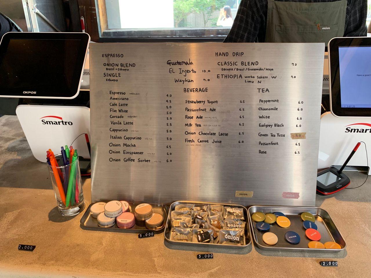 Onion Anguk | Seoul's most famous Hanok cafe!