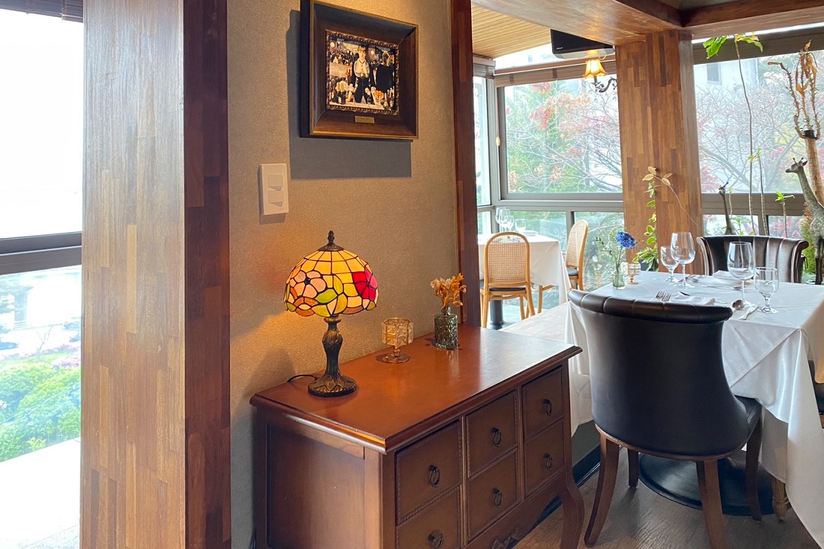 漢江、漢江レストラン、韓国夜景、ソウル夜景、夜景、プロポーズ、高級レストラン、コース料理、I.O.U、アイオーユー