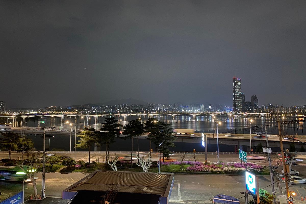 漢江、漢江レストラン、韓国夜景、ソウル夜景、夜景、プロポーズ、高級レストラン、コース料理、I.O.U、アイオーユー