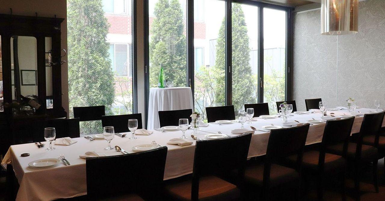 アラトーレでのパーティーレイアウト。最も特別な夜を過ごすのに最適な環境