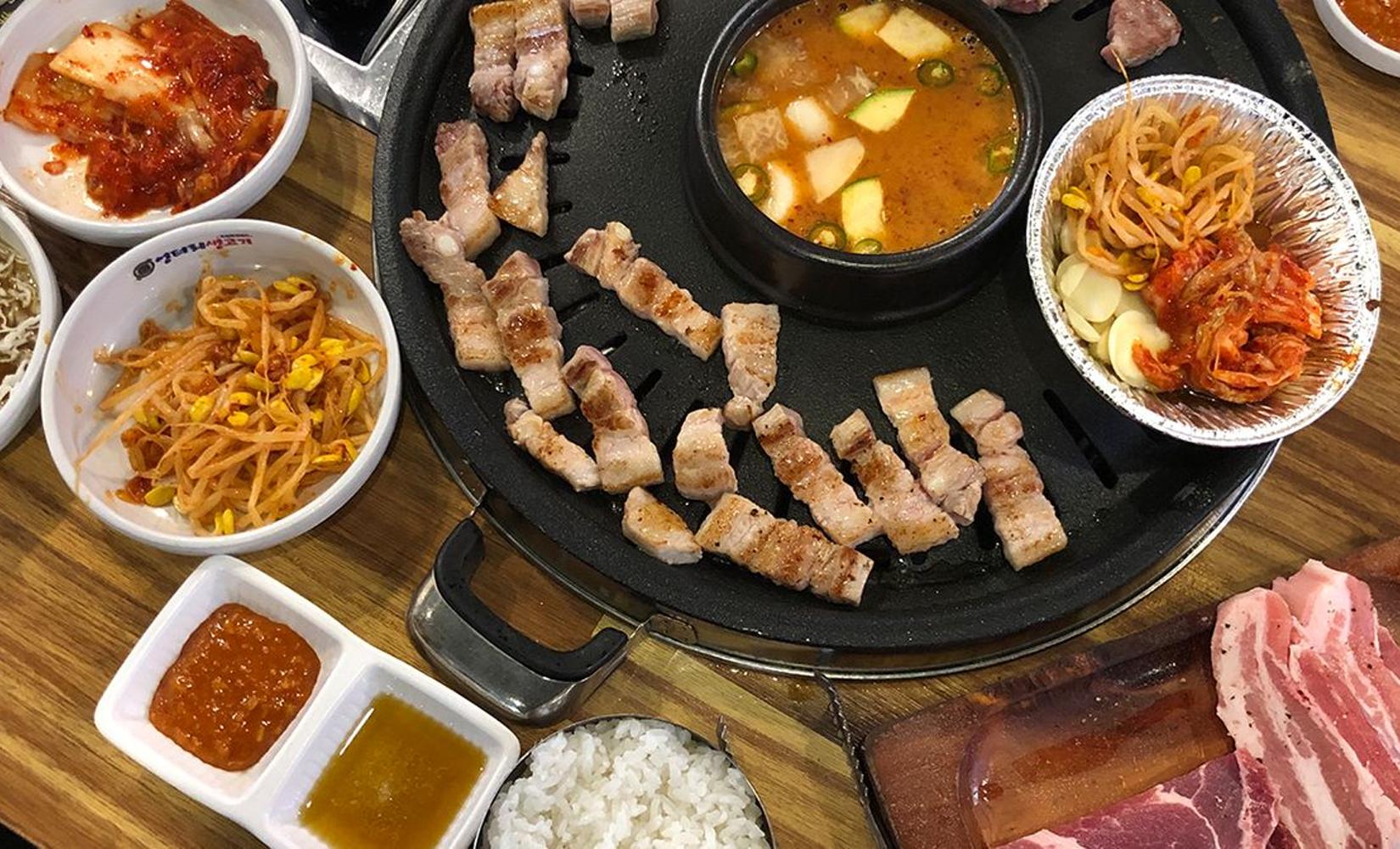 弘大美食｜荒謬的生肉