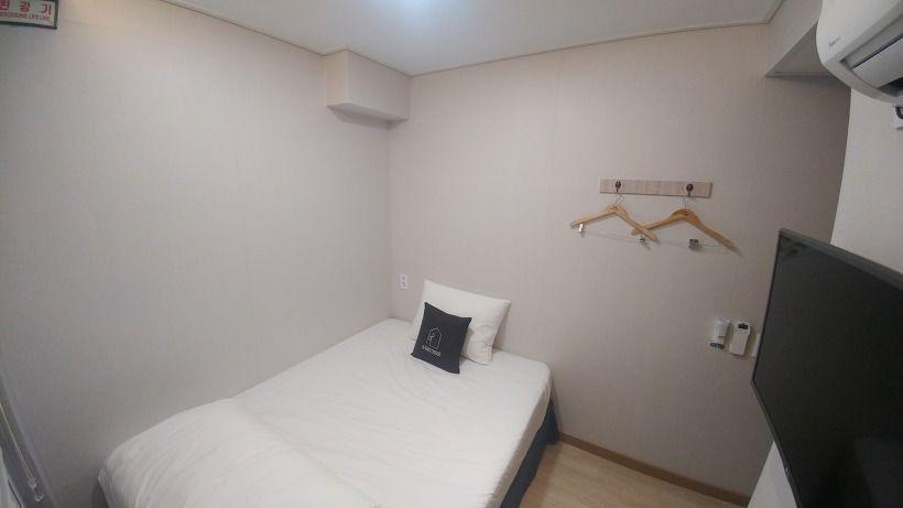 韓屋、ペンション、ゲストハウス、韓国旅行、韓国観光、韓国ホテル、韓国宿泊、宿泊お役立ち情報、便利、格安ホテル、休憩所、光州、全州南道、プサン、済州ホテル、ソウルホテル、春川ホテル、韓国ゲストハウス、プサンホテル、ソウルホテル、宿泊、ペンション、高級ホテル、エアービーアンドビー 、Airbnb、ハノク、韓屋宿泊、韓屋、北村マウル、観光地、人気スポット、交通、ホテル予約