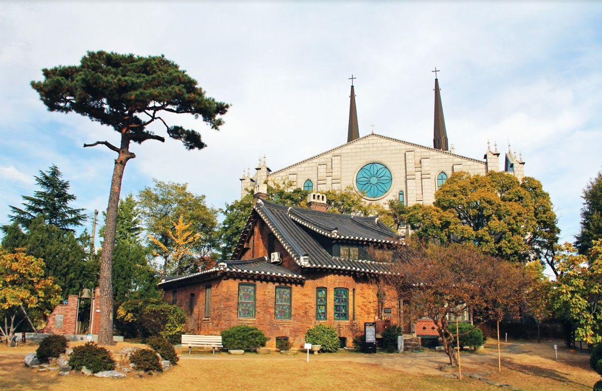 Daegu City Tour with a Double-decker Bus | 28% Off!