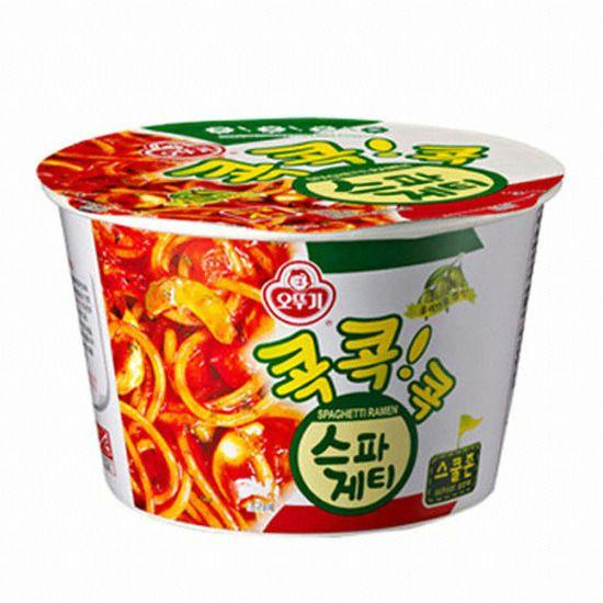 韩国即食意大利面产品图，可与年糕等组合搭配。