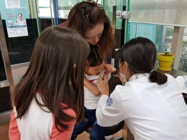 South Korea Hepatitis A Outbreak (14,000) People