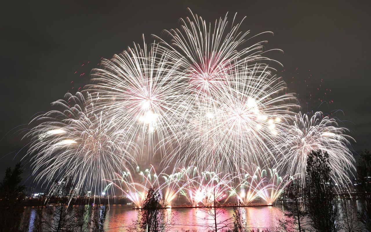 ค่ำคืนที่งดงามที่สุดของยออีโด! เทศกาลดอกไม้ไฟนานาชาติโซล 2025 - การแสดงรวม 80 นาที!