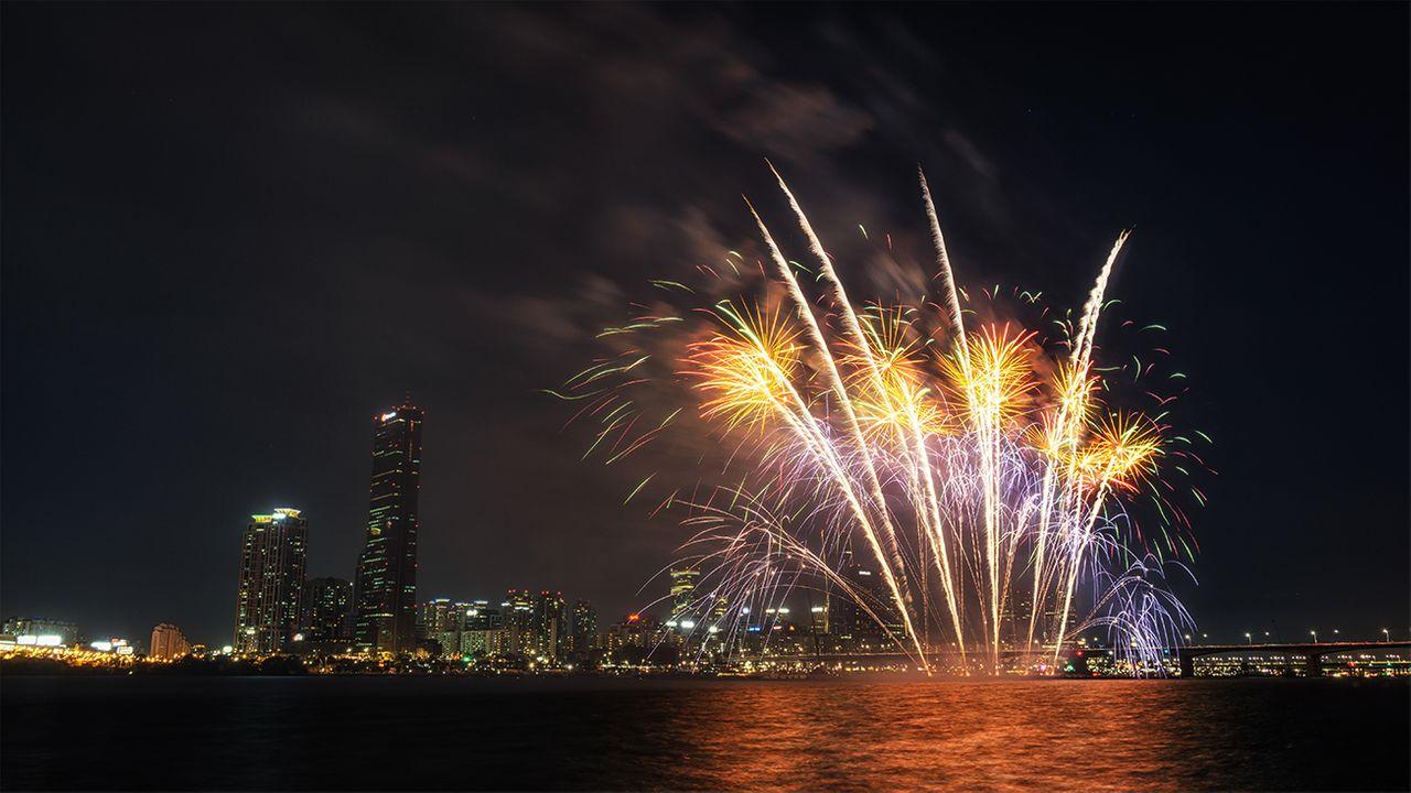 ค่ำคืนที่งดงามที่สุดของยออีโด! เทศกาลดอกไม้ไฟนานาชาติโซล 2025 - การแสดงรวม 80 นาที!