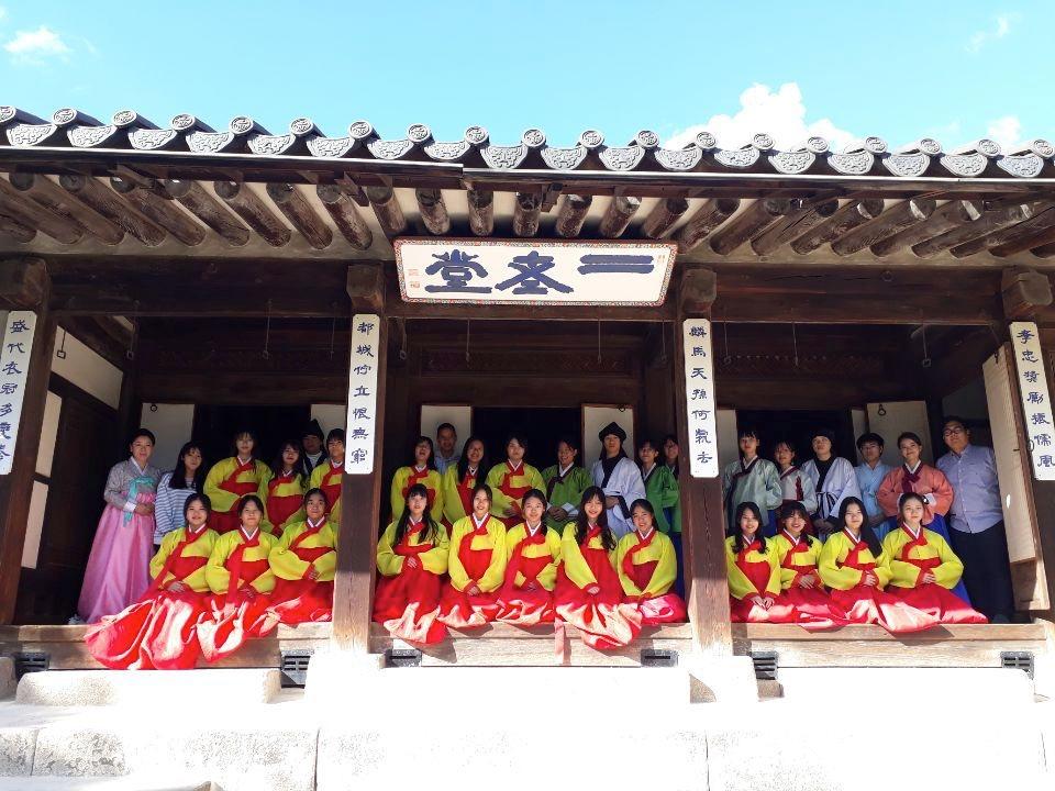 Korean culture experience at Ewha