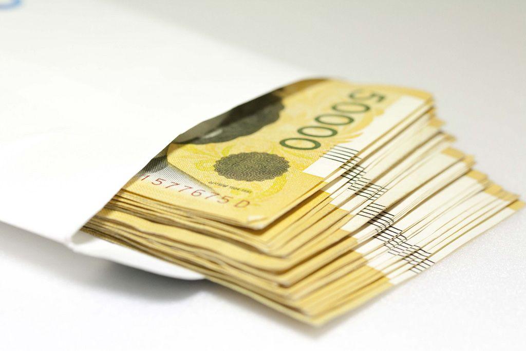 เฉลี่ยรายได้ประจำปีของประเทศเกาหลีใต้ ในปี 2025 เท่ากับ 780,000 ดอลลาร์ไต้หวัน หรือเงินเดือนที่สูงที่สุดไม่ใช่ในโซลและเงินเดือนที่น้อยที่สุดอยู่ที่เกาะเชจู.. ความแตกต่างระหว่างคนร่ำรวยและคนจนดูเหมือนจะเพิ่มมากขึ้น