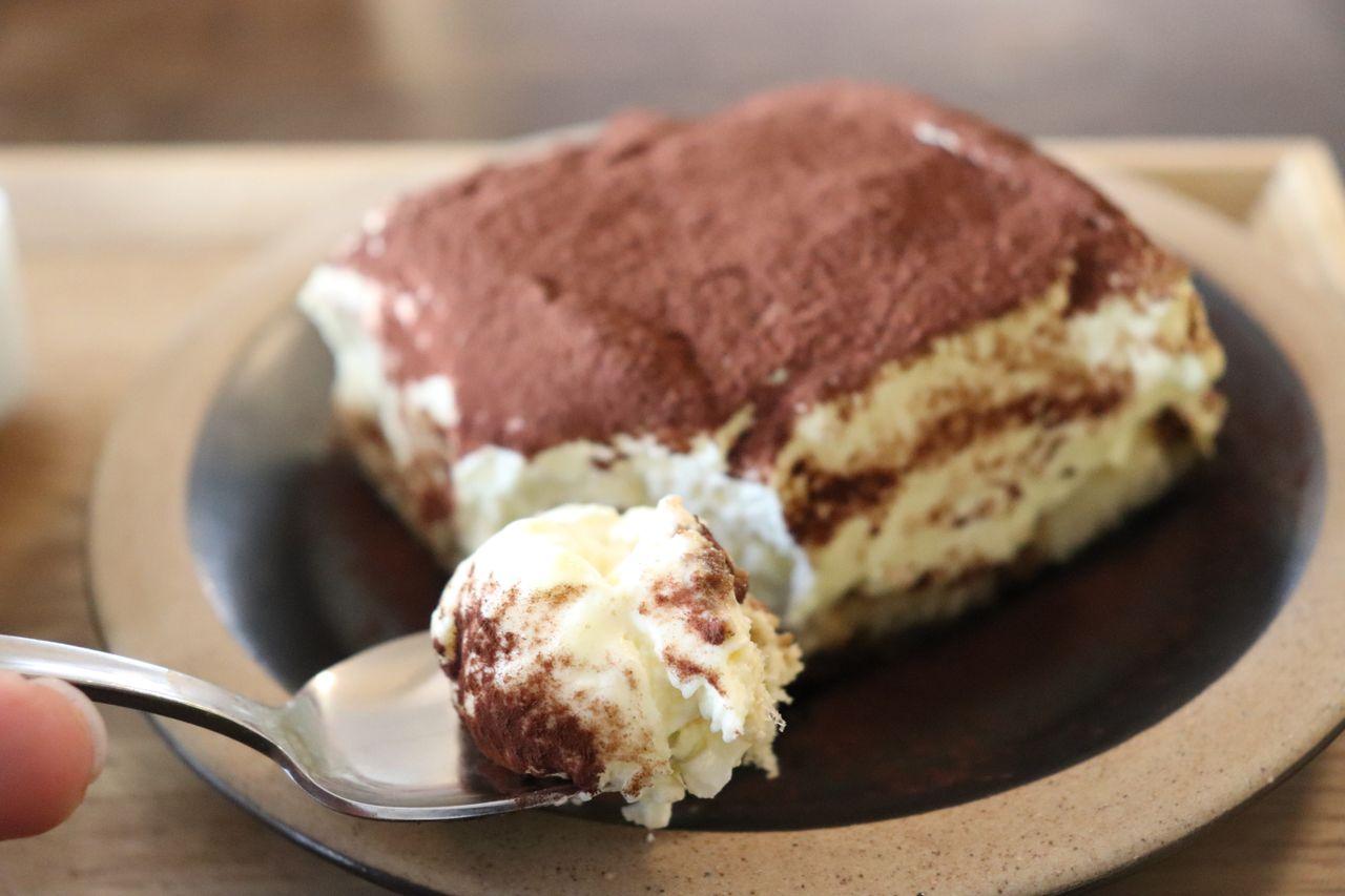 Popular Samcheongdong Cafe | Gabaedo