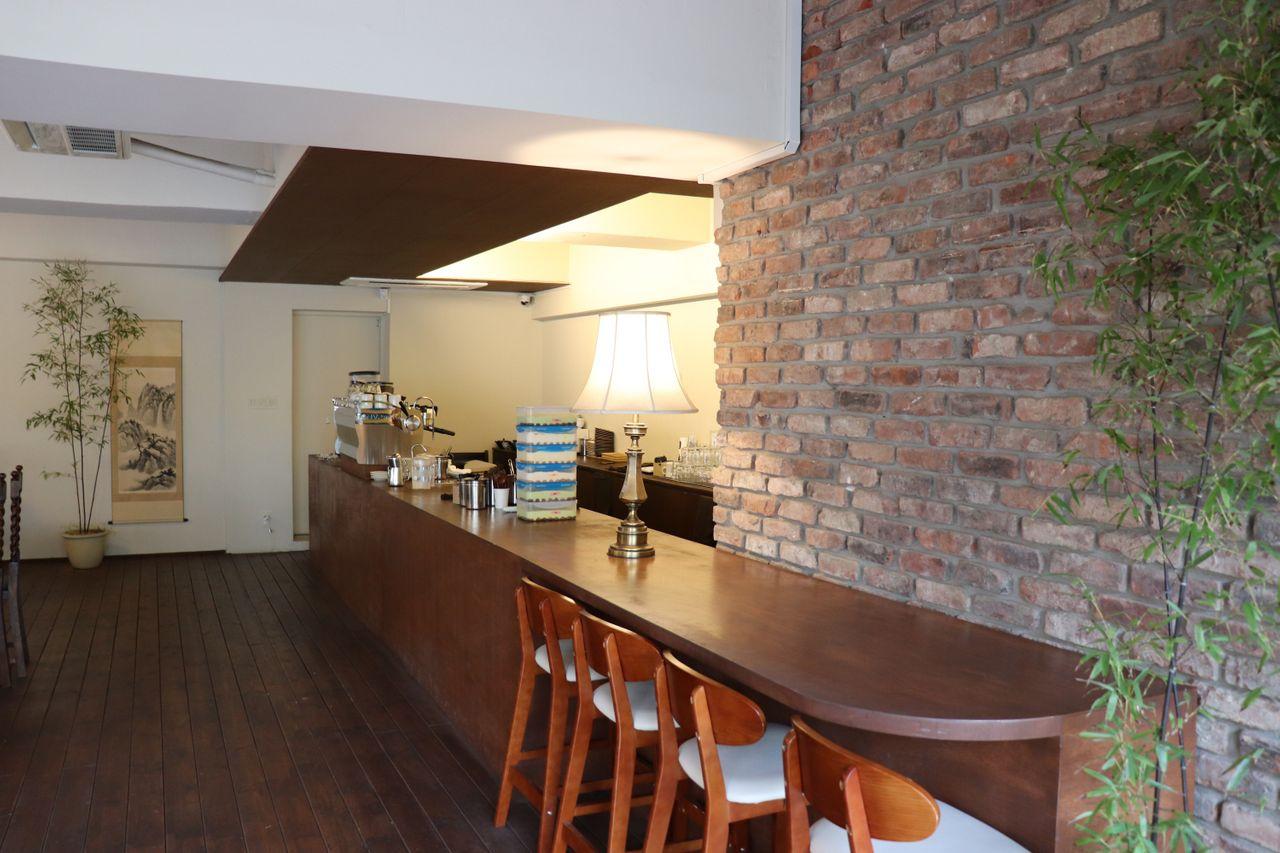 Popular Samcheongdong Cafe | Gabaedo