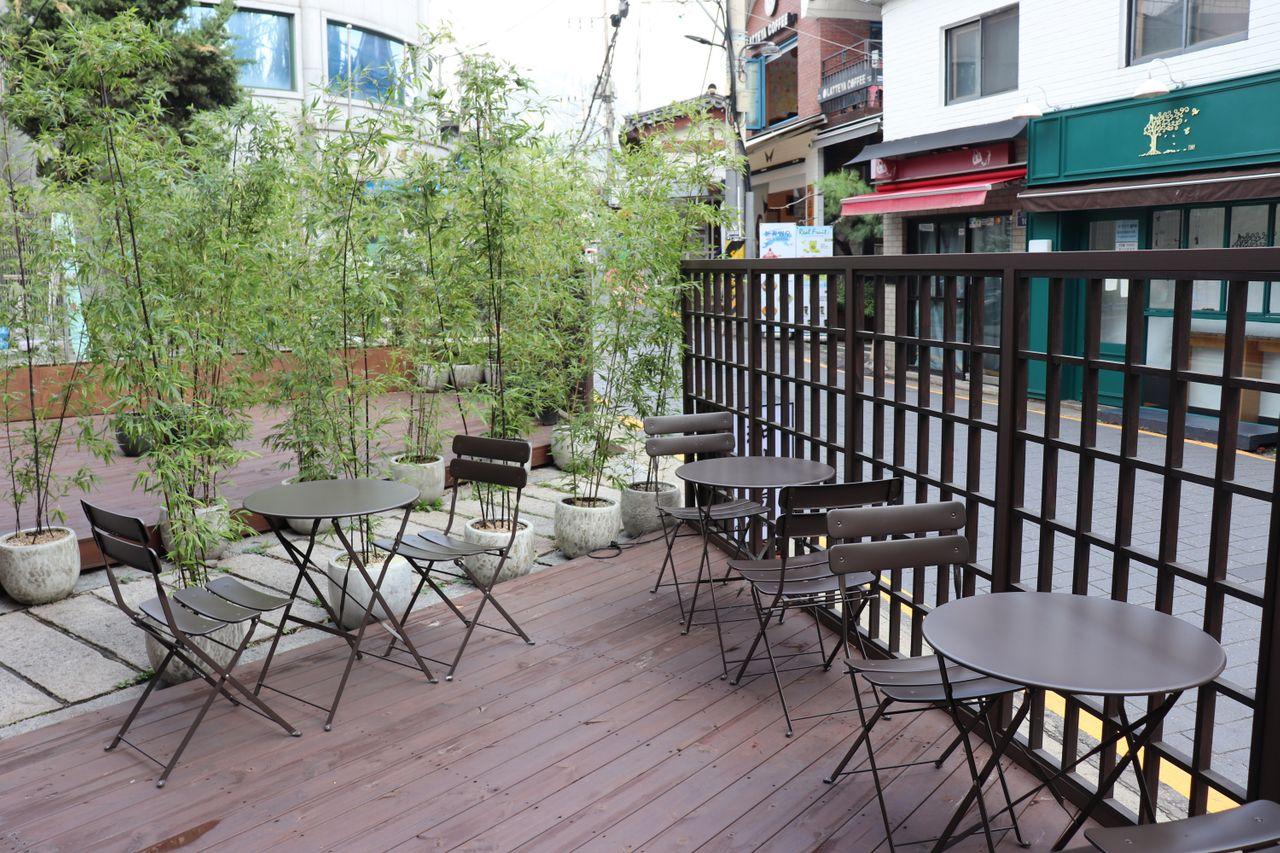 Popular Samcheongdong Cafe | Gabaedo