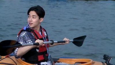 More than a sight seeing! Authentic Hangang experience | Kayak riding on Hangang