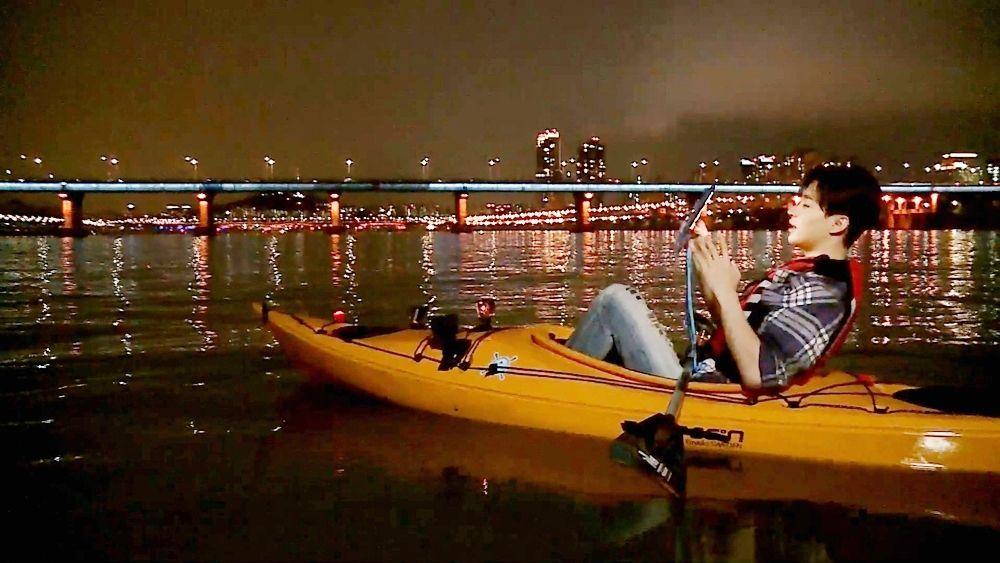 More than a sight seeing! Authentic Hangang experience | Kayak riding on Hangang