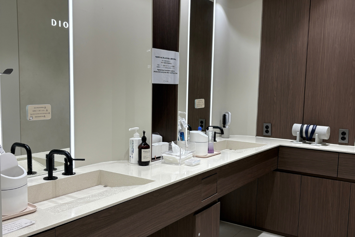 DIORE CLINIC treatment room Gangnam medical aesthetics Gangnam aesthetic clinic introduction Gangnam dermatology