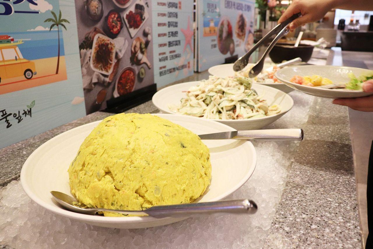 korea, seoul, hongdae, noryangjin, jonggak, jongno, food, cheap food, local food, restaurants, bang-for-the-buck, korean food, kbbq, korean barbeque, pork belly, seafood, pizza, chicken, korean buffet