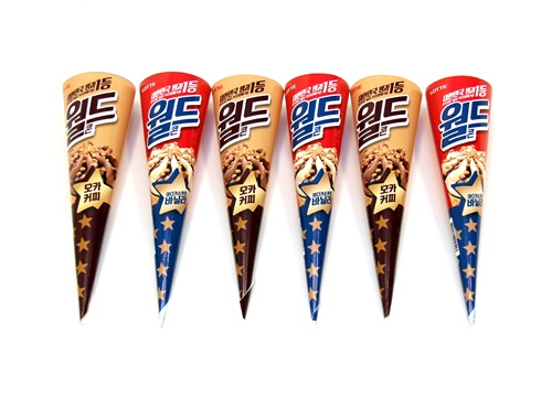 樂天Worldcone冰淇淋,該產品以其底部的巧克力特別受歡迎。