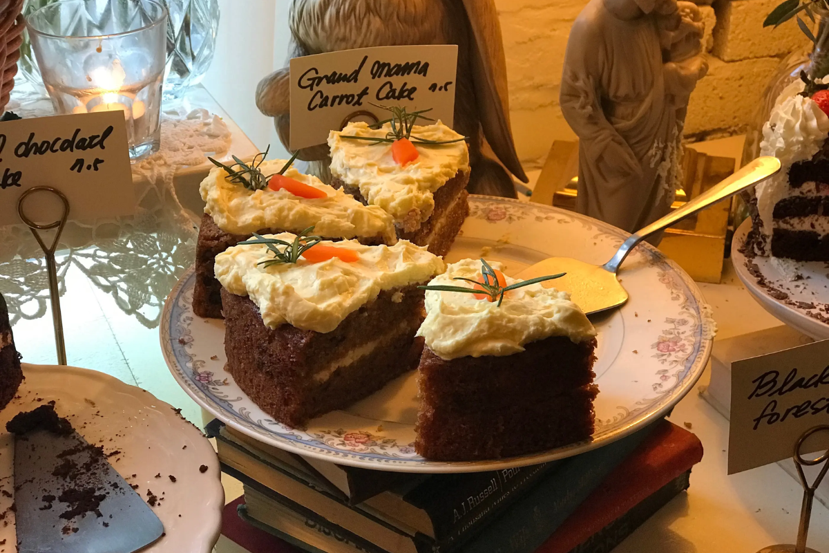 弘大Cafe 弘大咖啡廳 弘大必去 Cafe Layered